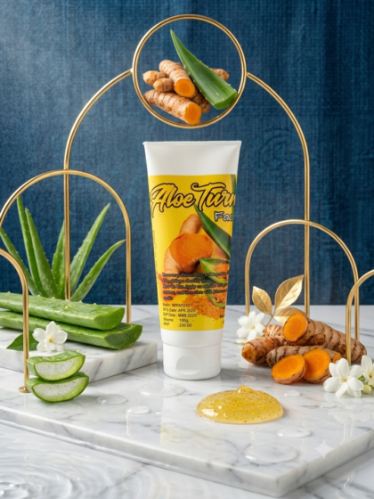 Aloe Turmeric Facewash
